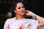 Anasuya Bharadwaj trolled, Aunty remark, anasuya s aunty remarks trending on twitter, 18 pagesh