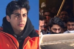 Shah Rukh Khan, Aryan Khan in trouble, aryan khan out on bail after four weeks, Aryan khan