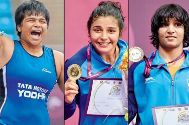 Divya Kakran, Pinki and Sarita Mor strike Gold in Asian Wrestling Championships