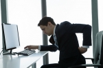 bad posture during computer use, bad computer posture, bad posture during computer use leads to back pain, Computer work bad posture during computer use, bad computer posture, bad posture during computer use leads to back pain, Computer work
