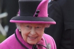 Queen Elizabeth II, Buckingham palace offers 30, buckingham palace offers 30 000 pounds to handle queen s twitter, Twitter record
