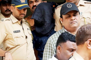 How Cops Caught Saif Ali Khan Attack Suspect?