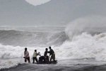 cyclone Titli in Andhra Pradesh, Cyclone Titli in Odisha, cyclone titli 2 dead warning issued for north coastal andhra odisha, Titli