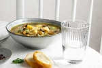 drinking water during a meal good, drinking water during a meal tips, how drinking water during a meal impacts your digestion, Amrita