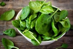 Spinach health benefits, Spinach health benefits, what is the best way to eat spinach, Hot water
