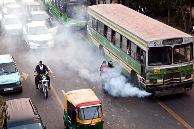 Over 660 Million Indians Affected by Excessive Air Pollution, Say Researchers
