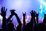 Concerts Vs Coffee Dates latest trend, Concerts Vs Coffee Dates latest trend, why are indian singles choosing concerts over coffee dates, It hubs