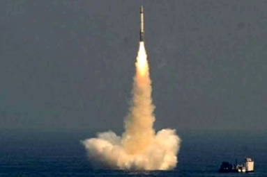 India Successfully Test-fires Nuclear-capable K-4 Ballistic Missile on Friday