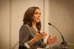 Kamala Harris podcast, Senator Kamala Harris, senator kamala harris joins on stage podcast, 2018 us midterm elections