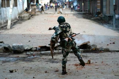 Kashmir: 7 Rebels, Indian Soldier Killed