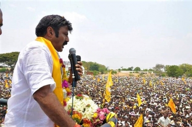 TDP MLA Nandamuri Balakrishna Once Again Loses Cool, Chases and Assaults His Own Party Worker at Rally