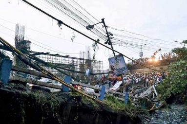 Majerhat Bridge Collapse: 1 Dead, 24 Injured