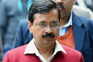 Man Throws Chilli Powder at Kejriwal Inside Delhi Secretariat