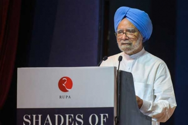 Women, Dalits Living in Fear: Manmohan Singh on Modi Govt.