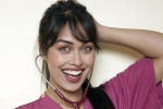 NHS, pandemic, miss england gets back to her duty as nhs doctor during pandemic, Miss england