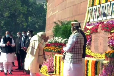 Modi Pays Tribute To 2001 Parliament Attack Victims