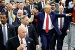 howdy modi event, narendra modi at howdy modi event, ab ki baar trump sarkar pm modi at howdy modi event, Us presidential polls