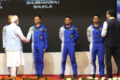 Narendra Modi Reveals 4 Gaganyaan Astronauts