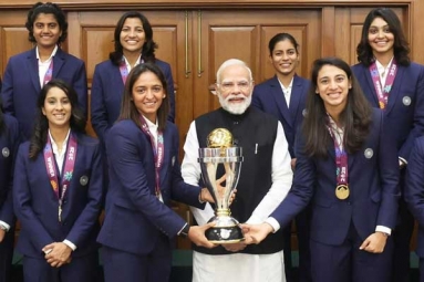 Narendra Modi felicitates Women's World Cup Champions