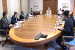 Narendra Modi Ukraine crisis news, Narendra Modi Ukraine crisis breaking news, narendra modi holds a crucial meeting on ukraine crisis, Dr harsh vardhan