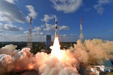 PSLV launches satellites in space in its 50Th flight