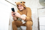 Phone Usage on Toilet, Phone Usage on Toilet diseases, using your phone on the toilet will invite a painful disease, Toilet diseases