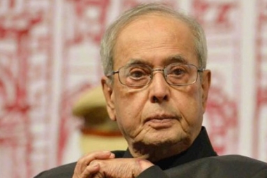 Former President Pranab Mukherjee put on ventilator support after Brain clot surgery