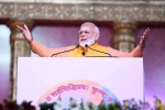 modi safai karmacharis, kumbh, prime minister narendra modi felicitates sanitation workers at kumbh mela, Swachh kumbh modi safai karmacharis, kumbh, prime minister narendra modi felicitates sanitation workers at kumbh mela, Swachh kumbh
