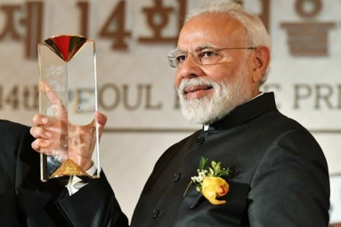 Prime Minister Narendra Modi Receives Seoul Peace Prize-2018