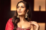 Raashi Khanna - Vikrant Massey, Raashi Khanna movies, raashi khanna bags one more bollywood offer, Vikrant massey