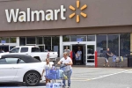 Hawaii, Hawaii islands, people stock up on water ramen as hurricane threatens hawaii, Hurricane lane