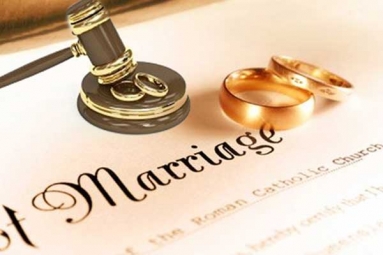 Registration of NRI Marriages Mandatory: Govt.