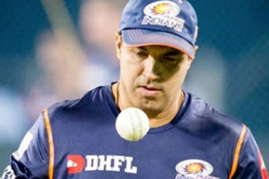 Former India International Robin Singh Appointed UAE’s Director of Cricket