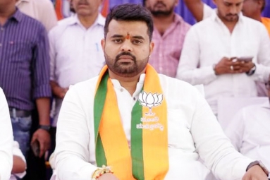 SIT Summons Hassan MP Prajwal Revanna