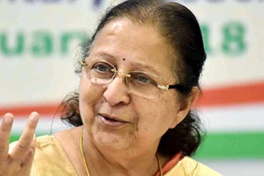 Sumitra Mahajan: Rahul Gandhi Can&rsquo;t Handle Politics Alone