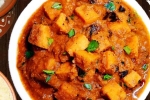 Suran Curry videos, Suran Curry breaking, recipe suran curry, Jaggery
