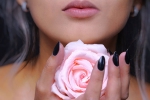 home remides for light color lips, how to get pink lips with toothpaste, 10 effective home remedies to make your lips pink naturally, Almond oil