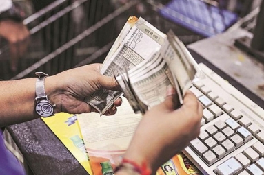 Govt ready to waive interest on interest during moratorium