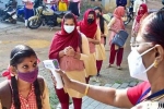 Omicron side effects, Omicron risk, india witnesses a sudden spike in new covid 19 cases, Omicron symptoms