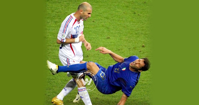 Zidane&#039;s infamous headbutt sculpted in bronze},{Zidane&#039;s infamous headbutt sculpted in bronze