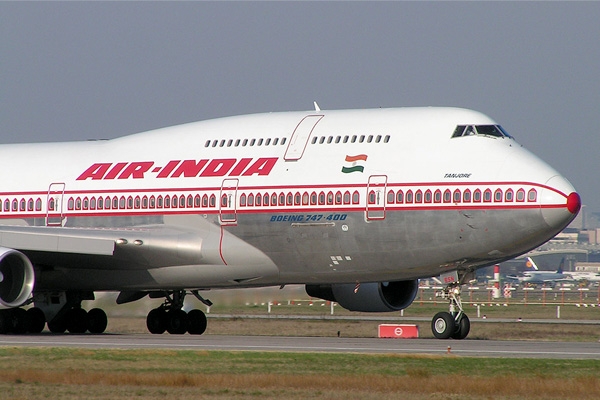 Air India to freeze hiring and clean spending},{Air India to freeze hiring and clean spending