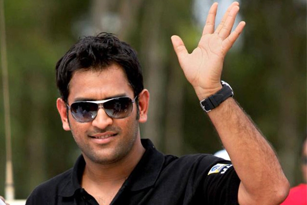 Mahendra Singh Dhoni named one of the most  financially valuable athlete on earth},{Mahendra Singh Dhoni named one of the most  financially valuable athlete on earth