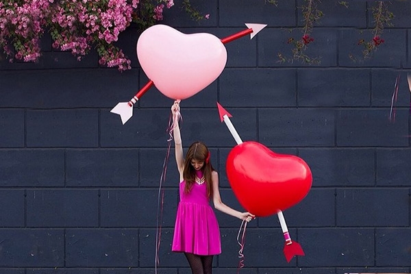 Love is in the Twitter},{Love is in the Twitter
