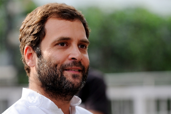 Was Rahul Gandhi upset with Shinde for giving face saver to Kejriwal?},{Was Rahul Gandhi upset with Shinde for giving face saver to Kejriwal?