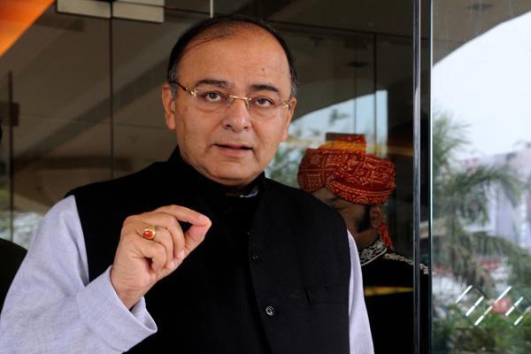 Twitterati's reaction on Arun Jaitley's remark on rape},{Twitterati's reaction on Arun Jaitley's remark on rape