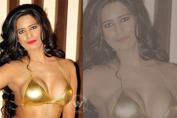 Poonam Pandey does Ranveer Kapoor's "Do the Rex"},{Poonam Pandey does Ranveer Kapoor's "Do the Rex"
