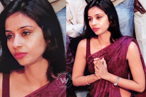 Devyani Khobragade indicted again by US court},{Devyani Khobragade indicted again by US court