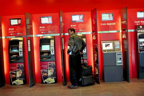 Now draw money from ATM without a card},{Now draw money from ATM without a card