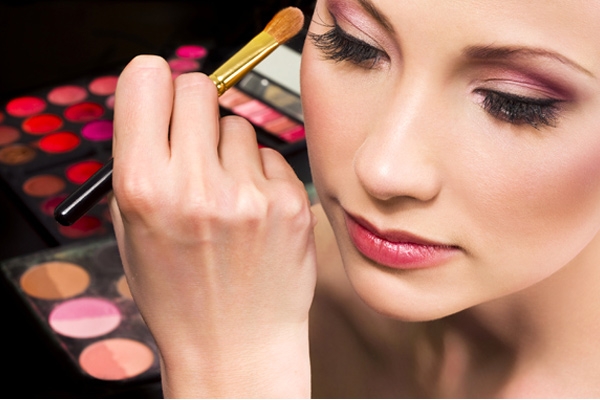 Common makeup mistakes},{Common makeup mistakes