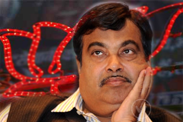 Nitin Gadkari&rsquo;s gardening tip fails to impres},{Nitin Gadkari&rsquo;s gardening tip fails to impres